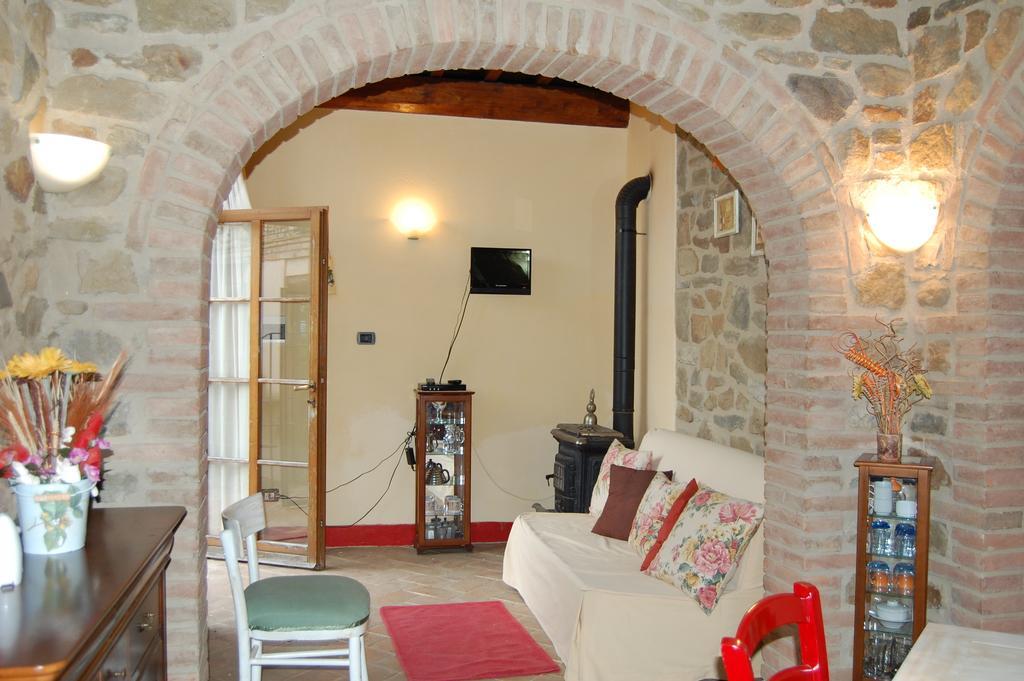 Podere Campovecchio Rapale Δωμάτιο φωτογραφία