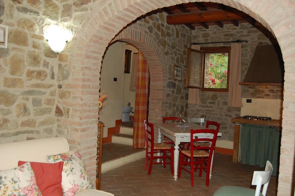 Podere Campovecchio Rapale Δωμάτιο φωτογραφία