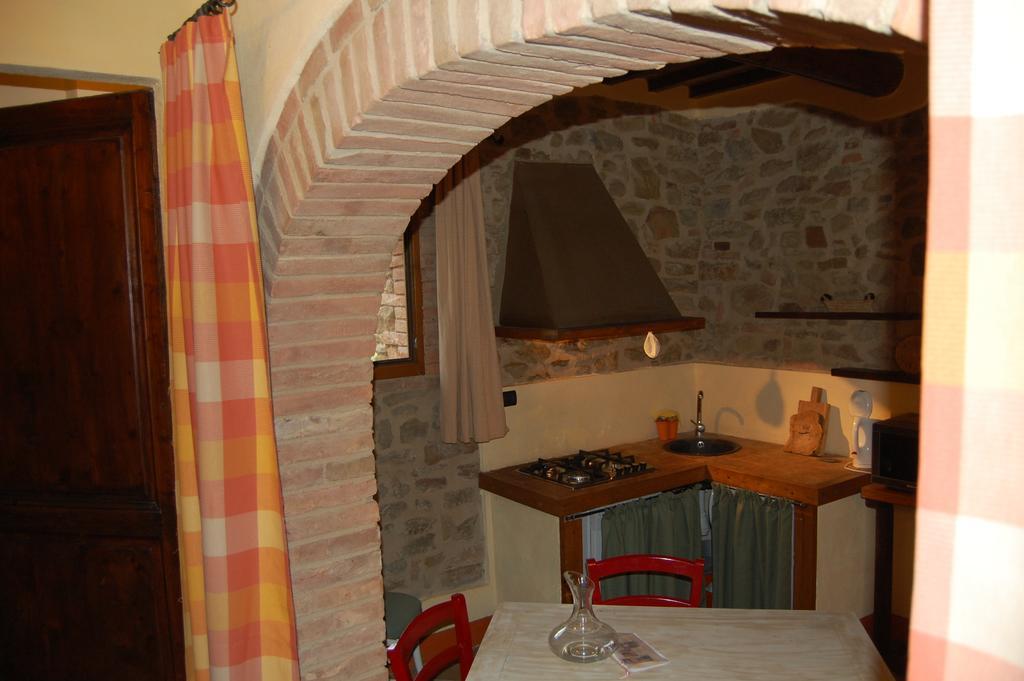 Podere Campovecchio Rapale Δωμάτιο φωτογραφία
